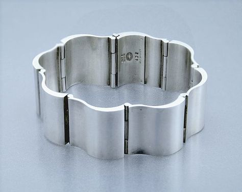 Alexander Calder Jewelry, Modernist Silver Jewelry, Silver Surf, Georg Jensen Jewelry, Nanna Ditzel, Surf Bracelet, Georg Jensen Silver, 70s Jewelry, Architectural Jewelry