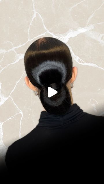 Sonya Tsekanovsky on Instagram: "Ballroom slick bun in under 30 seconds. Full tutorial on my YouTube channel. 🎥 Link in bio. #ballroom #ballroomhairstyle #hair #reels" Ballroom Hair Tutorial, Ballroom Hairstyles Competition, Comp Hairstyles, Ballroom Competition Hair, Ballroom Hairstyles, Ballroom Dance Hair, Slick Bun, Hair Stules, Competition Hair