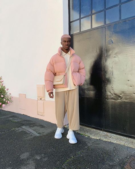 Mr. Pastel on Instagram: “Salmon 🍣 ✨✨✨ (puffer : I’m 187 cm, wearing L)” Pastel Outfit Men, Pink Streetwear, Outfits Streetwear, Street Style Outfits Men, Pastel Fashion, Mens Fashion Streetwear, Fashion Aesthetics, Black Men Fashion, Streetwear Men Outfits