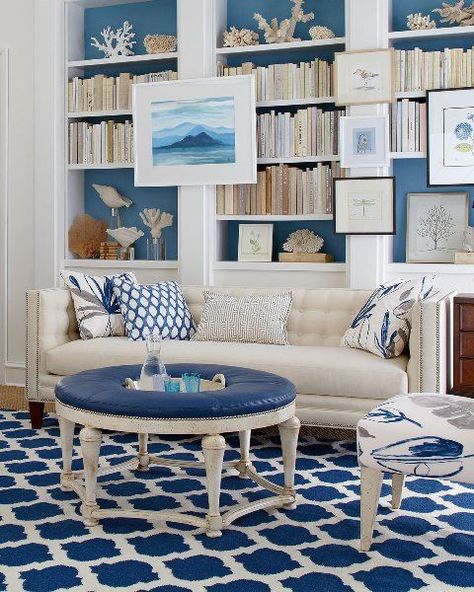 Everything Coastal....: Classic Coastal - Blue and White Decorating Coastal Style Living Room, Modern Coastal Living Room, Blue And White Decor, Blue And White Living Room, Bookcase White, Coastal Decorating Living Room, Coastal Living Rooms, Coastal Bedrooms, Coastal Living Room