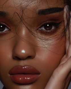 Dag Make Up, Elegantes Makeup, Mekap Mata, Flot Makeup, Dewy Makeup, Smink Inspiration, Dark Skin Beauty, Dark Skin Makeup, Makeup For Black Women