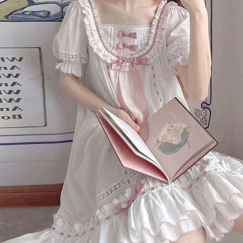 Princess Nightgowns, Casual Sleepwear, Casual Autumn Outfits Women, Collar Dresses, Sleeve Ruffles, Sleepwear Fashion, Cute Pajama Sets, Modest Dresses Casual, Pajama Dress