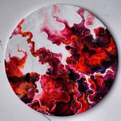 Silvana Jackson on Instagram: “Looks a bit like hellfire. I like! #resinart #jasperhills #abstractart #cherryred #flames #resin”