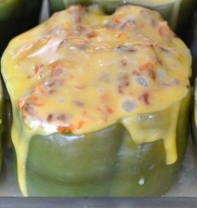 STUFFED PEPPERS HAPPILYUNPROCESSED.COM Green peppers stuffed with ground beef, sausage, onions, garlic, tomatoes and sauce topped with ooey gooey cheese. One bite and you will fall in love! Stuffed Peppers With Ground Beef, Tomatoes Sauce, Stuffed Peppers Recipe, Sausage Links, Beef Sausage, Best Recipes Ever, Green Peppers, Gooey Cheese, Ooey Gooey