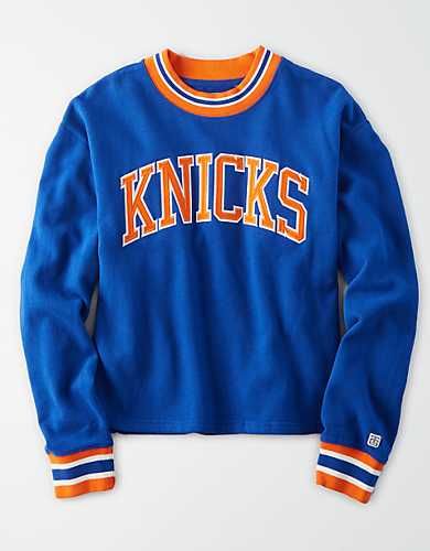 Knicks Game Outfit Women, Knicks Game Outfit, Knicks Outfit, Sports Dresses, Knicks Game, Ball Football, Ny Knicks, Game Outfit, Tops And Skirts