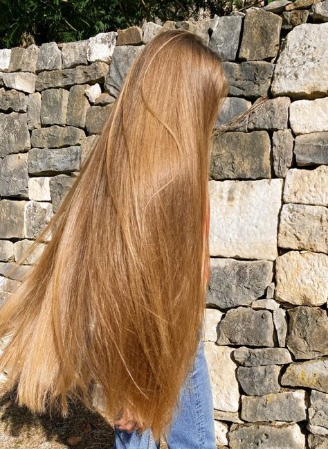 This Blog is dedicated to my love of hair Top Hairstyles For Men, Hair Color Guide, Hair Color Underneath, Colored Hair Tips, To My Love, Long Hair Pictures, Lustrous Hair, Honey Blonde Hair, Dark Blonde Hair