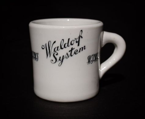 Waldorf System, New England Mug by Jackson China, circa 1920s-1930s Offered by Track 16. http://www.track16.com #restaurantware #restaurantchina Diner Coffee, Restaurant China, Beverage Bar, Amanita Muscaria, Vintage Mugs, Vintage Cups, Bar Drinks, New England, Packaging Design