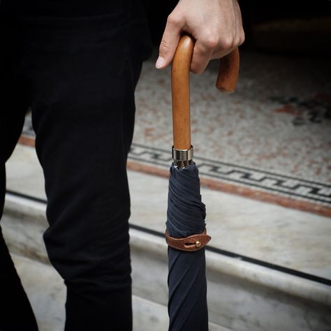 London Undercover Navy City Gent Lux umbrella with Malacca handle and leather fastener. Made in London, England. Billionaire Aesthetic, Mens Umbrella, Umbrella Design, Fashion Umbrella, Ivy League Style, Umbrella Designs, Comfortable Clothes, Product Development, Ivy League