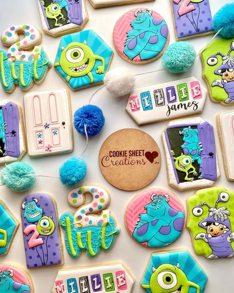 Cookie Sheet Creations (@cookiesheet.creations) | Instagram Monsters Inc Birthday Cookies, Monsters Inc Sugar Cookies, Monsters Inc Cookies Decorated, Monsters Inc Cookies, Monster 1st Birthdays, Monster Inc Birthday, Cookies Decoradas, Pastel Cupcakes, Disney Cookies