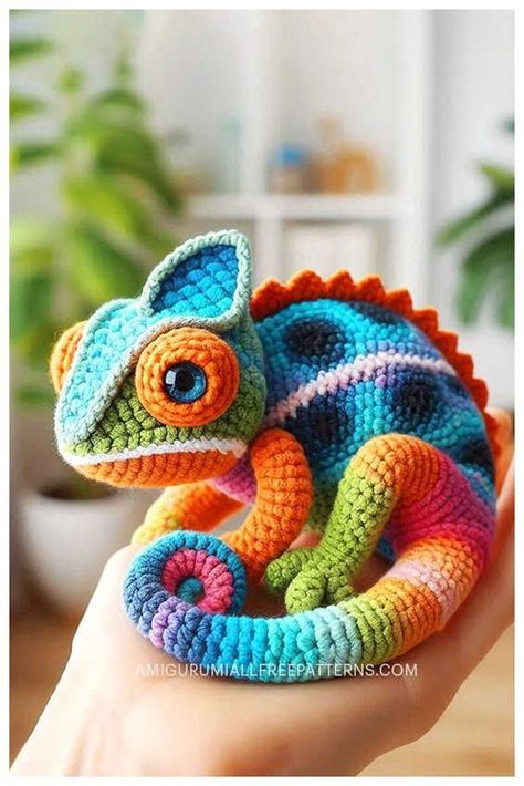 Chameleon Sewing Pattern Free, Chameleon Crochet Pattern Free, Crochet Dragon Amigurumi, Dragon Crochet Pattern Free Amigurumi, Crochet Chameleon Pattern Free, Crochet Toy Patterns Free, Free Frog Crochet Pattern, Simple Crochet Ideas For Beginners, Free Crochet Patterns To Print