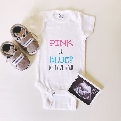 Surprise Pregnancy Announcement, Pink Pen, Baby Announcement Onesie, Boy Sign, Pink Pens, Harry Potter Baby, Custom Ideas, Reveal Ideas, Reveal Party