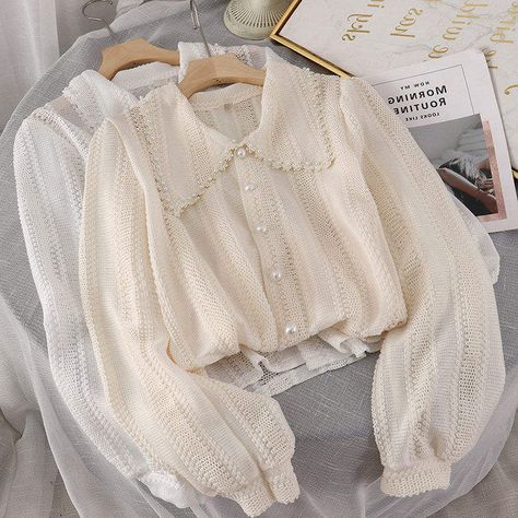 Light Academia Style, Peter Pan Collar Top, Women Lace Blouse, Peter Pan Collar Blouse, Academia Style, Lace Outfit, Cardigan Fashion, New Classic, Pan Collar