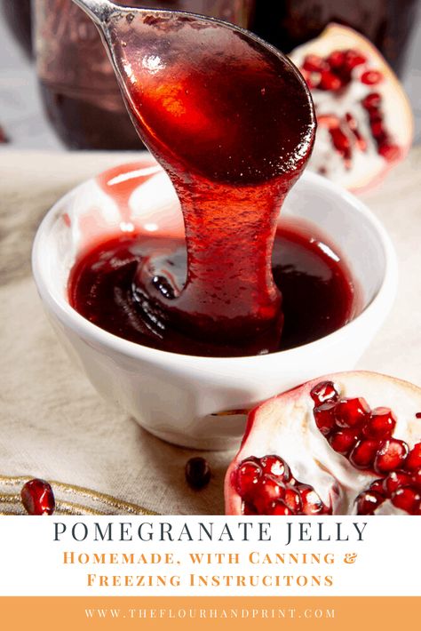 A simple 3 ingredient Pomegranate Jelly that is perfect for both those who are new or experienced with at home canning. This is a pomegranate recipe that takes advantage of the full flavor of the juice for a sweet, tart jelly. Add this to your canning recipes board! #pomegranatejelly #athomecanning #canningrecipes #pomegranaterecipes #pomegranatejellyrecipe #theflourhandprint #fallfruit #seasonaljelly #ediblegift #foodgift #foodchristmasgift #DIYFoodgift Pomegranate Recipe, Pomegranate Jelly, Pomegranate Recipes, Jam Recipes Homemade, Homemade Jelly, Jam And Jelly, Sweet Tart, Jelly Recipes, Home Canning