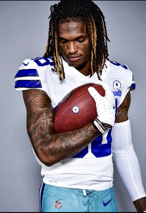 CeeDee Lamb Lamb Pictures, Ceedee Lamb, Football Poses, Dallas Cowboys Wallpaper, Dallas Cowboys Football Team, Nfl Football Pictures, Nfl Photos, Dallas Cowboys Fans, Cowboys Nation