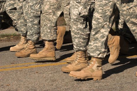 Belleville Boot Company and Rocky Boots were recently selected to supply the U.S. Army with about 36,700 pairs of newly-designed... Beginner 5k Training Plan, Mens Military Boots, Belleville Boots, Rocky Boots, 5k Training, Combat Boots Men, Army Boots, Army Strong, Army Life