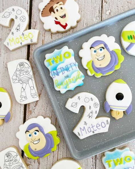 Buzz Light Year Cookies, Two Infinity And Beyond Cookies, Buzz Light Year Cookies Decorated, Buzz Lightyear Cookies Decorated, Buzz Light Year Birthday Party, Buzz Lightyear Cookies, Toy Story 2 Cookies Decorated, Toy Story Cookies 3rd Birthday, Toy Story Cookies 2nd Birthday