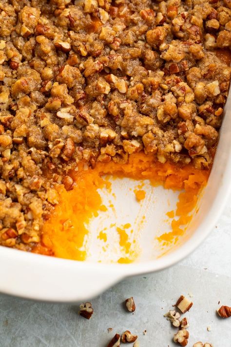 The recipe for Ruth’s Chris sweet potato casserole just can’t be beat! A simple but perfect sweet potato mash is topped with an absolutely delicious praline pecan topping. Your family will trash the marshmallow-topped classic the moment you bring out this wonderful dish, I promise! Ruths Chris Sweet Potato Casserole, Raspberry Truffles, Falafel Vegan, Bourbon Sweet Potatoes, Best Sweet Potato Casserole, Sweet Potato Recipes Casserole, America's Test Kitchen Recipes, Cooks Illustrated, Americas Test Kitchen