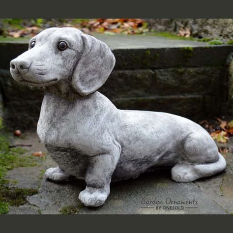 Clay Dogs, Stone Garden Statues, Dachshund Breed, King Charles Dog, Dog Garden, Food Dog, Dachshund Art, Boxer Puppy, Uk Garden