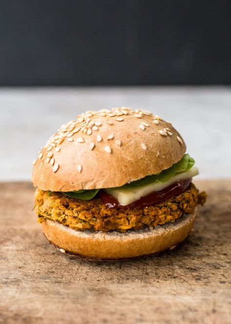 Ditch the pre-made, frozen veggie burgers in favor of these smoky, spicy homemade ones — you won’t regret it. They’re a snap to make (even if you don’t have a food processor) and are absolutely packed with flavor. I’ve never been a meat fiend,so regular burgers just don’t provoke that much excitement from me. But since I started making bean burgers at university,they’ve become a staple. Sweet Potato Veggie Burger, Recipe Sweet Potato, Best Veggie Burger, Sweet Potato Burgers, Veggie Burgers Recipe, Vegan Black Bean, Veggie Burgers, Recipe Sweet, Bean Burger