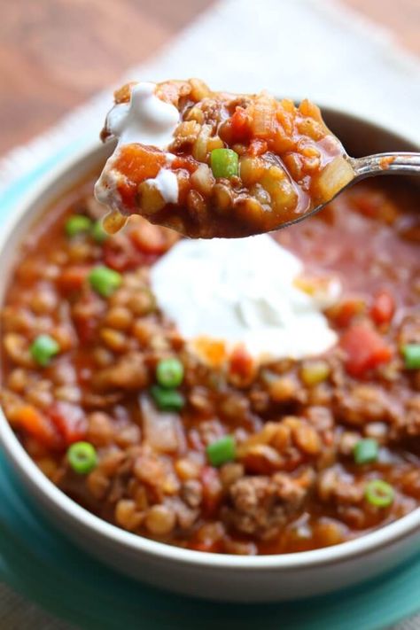 Instant Pot Ground Turkey Lentil Chili - 365 Days of Slow Cooking and Pressure Cooking Ground Turkey Lentil, Chili Recipe Instant Pot, Turkey Lentil Chili, Ground Chicken Chili Recipe, Crockpot Ground Turkey, Turkey Lentil, Ground Turkey Chili Recipe, Lentil Chili Recipe, Pressure Cooker Turkey