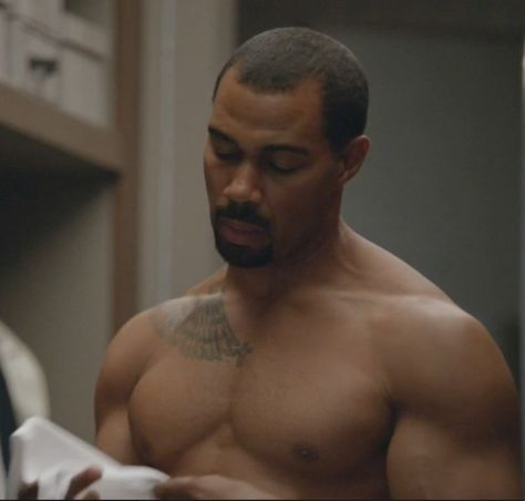 Omari Hardwick on "Power" Omari Hardwick Tattoos, Omari Hardwick Power, Omari Hardwick, Home Photo Shoots, Secrets And Lies, Odell Beckham, Odell Beckham Jr, Male Actors, Beckham Jr