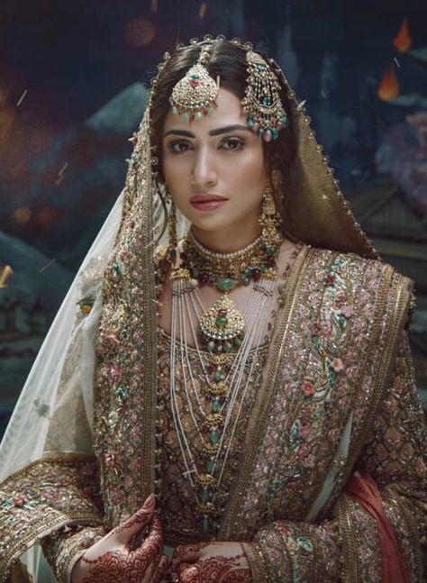 Noor Bridal Mehndi Dresses, Desi Wedding Dresses, Bridal Attire, Indian Bridal Lehenga, Pakistani Wedding Outfits, Pakistani Fashion Party Wear, Bridal Photoshoot, Pakistani Bridal Dresses, Indian Bridal Outfits