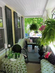 Front Porch Seating Ideas, Porch Furniture Layout, Craftsman Front Porch, Front Porch Seating, Porch Seating, Craftsman Porch, Small Porch Decorating, Front Porch Furniture, Porch Plants