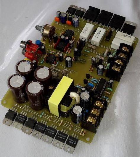 Car Amplifier Circuit TIP142 TIP147 200W DC DC TL494 EI33 rms 200w atx dc dc konvertor ei33 tl494 car tip147 tip142 Subwoofer Wiring, Mini Amplifier, Hifi Amplifier, Diy Audio Projects, Car Audio Amplifier, Circuit Board Design, Subwoofer Amplifier, Car Amp, Pcb Design