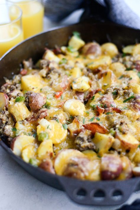 Farmer's Breakfast Skillet - Simply Scratch Farmers Breakfast Skillet, Mini Skillet Breakfast, German Farmers Breakfast, Farmers Skillet Breakfast, Breakfast Skillet Recipes Sausage, Breakfast Potato Skillet, Breakfast Ideas Stove Top, Breakfast Scramble Skillet, Country Skillet Breakfast