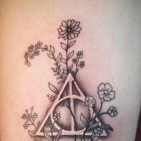 Gahanna Tattoo on Instagram: "Beautiful Deathly Hallows piece by @j.elliott_tattoos Books are open!! Check out the link in our bio to book your next tattoo appointment. #gahannatattoo #gahanna #gahannaohio #gahannatattoos #columbustattoos #columbustattooer #columbustattooers #ohiotattoos #ohiotattooers #artistsofcolumbusohio #asseenincolumbus #614 #gahannatattoostudio #gahannatattooer #harrypotter #harrypottertattoo #deathlyhallows #deathlyhallowstattoo" Hallows Tattoo, Tattoo Appointment, Potter Head, Harry Potter Tattoo, Next Tattoo, Deathly Hallows, Deathly Hallows Tattoo, Tattoo On, Tattoo Studio