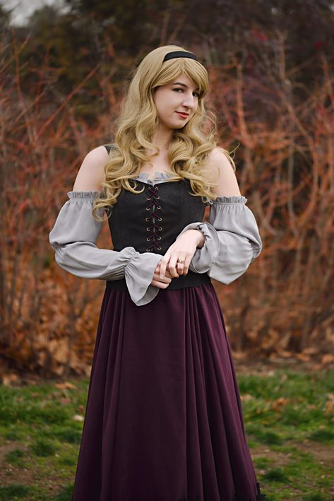 ⁠The wonderful heavy material of this skirt inspired me to make this costume! I just knew when I saw it what I wanted to make! Photo Taken By: Nick Ferris⁠ ⁠ ⁠ ⁠ ⁠ ⁠ ⁠ ⁠ #sewwhat #disneycosplay #briarrosecosplay #sewwhatcostumes #nickferrisphotographer #disneybriarrose #disneycosplayer #disneyprincesscosplayer #sleepingbeauty #onceuponadream #sleepingbeautycosplayer #princessaurora #princessauroracosplayer @disney @thedisneyprincesses @disneyplus Rose Cosplay, Sleeping Beauty Costume, Rose Costume, Fair Outfit, Disney Princess Cosplay, Fair Outfits, Ren Fest, Princess Cosplay, Fairytale Photography