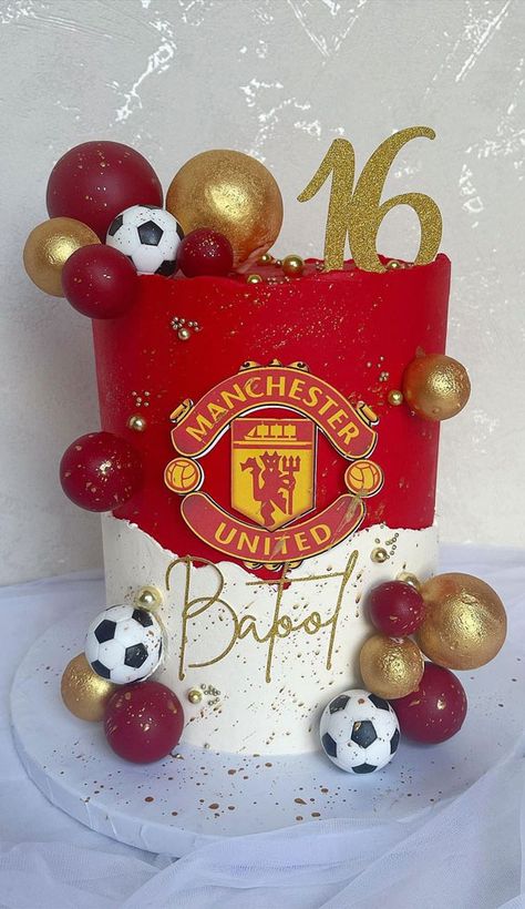 15. Manchester United Cake For 16th Birthday This Manchester United Football Club Cake is a perfect birthday cake to wish someone who loves the game. This red and... Cake For 16th Birthday, 16th Birthday Cake Ideas, Football Cakes For Boys, Boys 16th Birthday Cake, Football Cake Design, Manchester United Cake, Liverpool Cake, Football Themed Cakes, 16th Birthday Cake