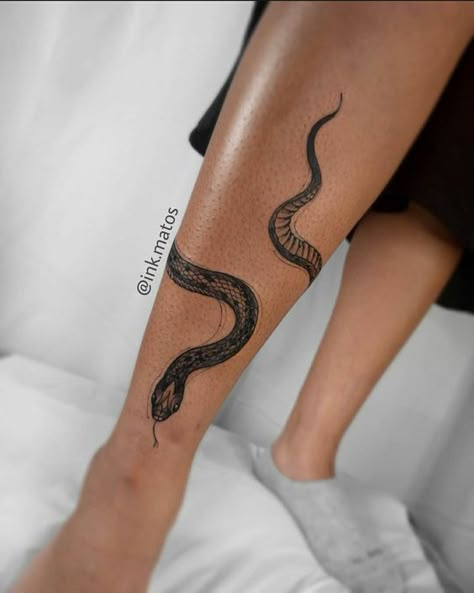 Snake Shin Tattoo Women, Snake Tattoo On Thigh For Women, Snake Tattoo Leg Woman, Snake Tattoo Calf Women, Snake Knee Tattoos Women, Cluster Tattoos Women, Snake On Foot Tattoo, Snake Foot Tattoos For Women, Snake Calf Tattoos Women