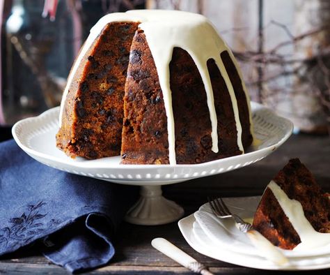 Puddings Dessert, Best Christmas Pudding Recipe, Banquet Meals, Gluten Free Fruit Cake, Chocolate Christmas Pudding, Mini Christmas Puddings, Dairy Free Pudding, Steamed Pudding, Frozen Pudding