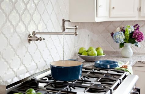 QUATREFOIL backsplash a must! Moroccan Tile Backsplash, Arabesque Tile Backsplash, Creative Kitchen Backsplash, White Tile Kitchen Backsplash, White Kitchen Backsplash, Award Winning Kitchen, Arabesque Tile, Kitchen Finishes, Herringbone Backsplash