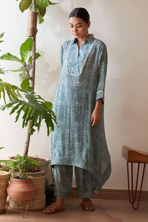 Kurti Designs Latest Cotton Printed, Cotton Dress Pattern Indian, Collar Kurti Design, Cotton Dress Pattern, Kaftan Designs, Simple Kurta Designs, Simple Kurti Designs, Kurti Designs Latest, Long Kurti Designs