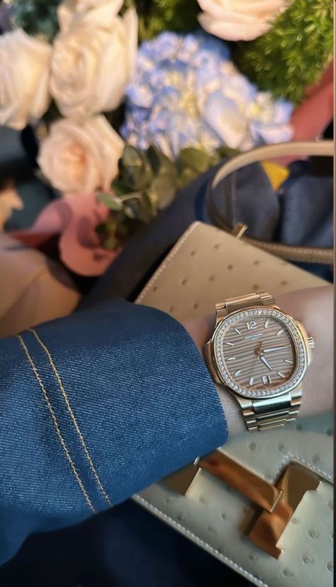 Patek Philippe, PP, luxury watches, PP watch, designer, luxury lifestyle Watch Collection Aesthetic, Patek Philippe Women, Jewelry Logo Ideas, Patek Watches, Wrist Watch Design, Collection Aesthetic, Diamond Watches Women, Rolex Watches Women, Expensive Jewelry Luxury