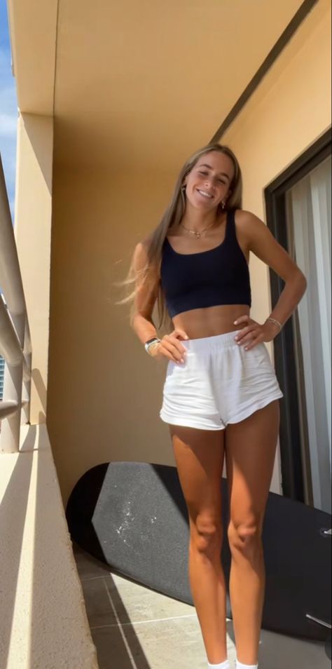 Tank Top Outfits Athletic, Basic Short Athletic Shorts For Summer, Sporty Shorts For School In Summer, Fitted Basic Athletic Shorts, Basic Summer Athletic Shorts, Trendy Cotton Athletic Shorts, Relaxed Fit, Athletic Outfits Summer, Comfy Summer Fits, Summer Outfits Comfy