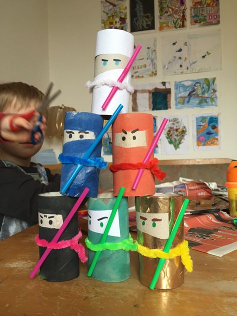 Made some Ninjas out of toilet paper rolls! Asian Crafts, Recycled Crafts Kids, Ninja Party, Toilet Paper Crafts, Upcycled Projects, Toilet Paper Rolls, Activities For Teens, Toilet Paper Roll Crafts, Daycare Crafts