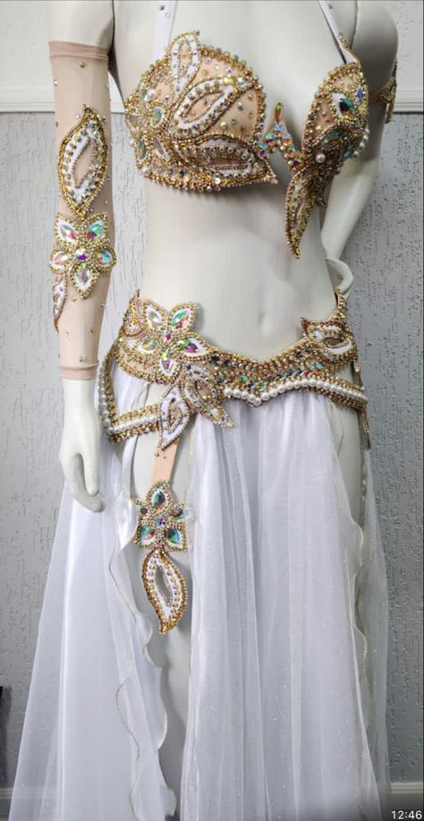 Belly Dance Dress, Belly Dance Outfit, Cute Clothing Stores, Old Fashion Dresses, Belly Dance Costume, Greek Clothing, Belly Dance Costumes, Fantasy Dress, Belly Dancers