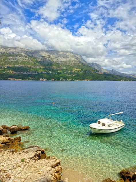 Croatia Island Hopping, Korcula Croatia, Croatia Beach, Travel Through Europe, Beautiful Landscape Photography, Adriatic Sea, Amazing Travel, Island Hopping, Honeymoon Destinations