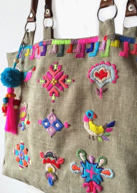 Embroidery Purse, Embroidery Bags, Boho Bags, 자수 디자인, Lv Handbags, Linen Bag, Prada Handbags, Hermes Bags, Crochet Bags