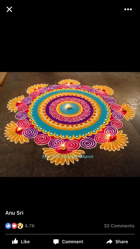 Minimal Rangoli, Mandala Rangoli Designs Diwali, Diwali Rangoli Designs Unique Big Size, Galicha Rangoli Designs, Unique Rangoli Designs, Flower Rangoli Designs, Rangoli Beautiful, Unique Rangoli, Indian Rangoli Designs