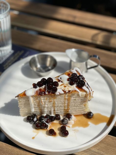 this is a brown sugar boba mille crepe cake from prince tea house in the east village & its 10/10 & SLAPS #boba #crepecake #nyceeeeeats #nyc #dessertideas #dessert #bobatime #cafe Boba Cake, Mille Crepe Cake, Mille Crepes, Brown Sugar Boba, Sweet Bakes, Plant Milk, Mille Crepe, Bubble Milk Tea, Crepe Cake