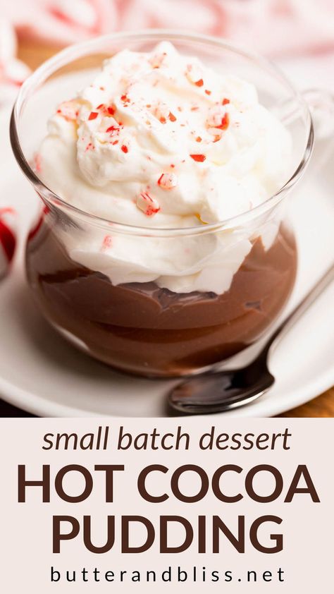 Small batch dessert recipe for super creamy chocolate pudding! Made with hot cocoa mix and topped with peppermint whip. Hot Chocolate Pudding Recipe, Hot Chocolate Pudding, Marshmallow Whipped Cream, Small Batch Cupcakes, Peppermint Marshmallows, Gluten Free Candy, Hot Cocoa Mix, Pudding Dessert, Creamy Pudding