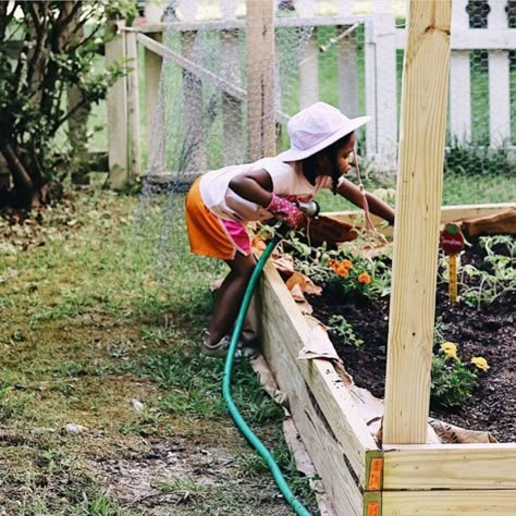 Stay At Home Mom Aesthetic Farm, Gardening Aesthetic Girl, Wholesome Aesthetic, Gardening Basics, Caribbean Life, Gardening Photography, Senior Thesis, Captain Fantastic, Growing Gardens