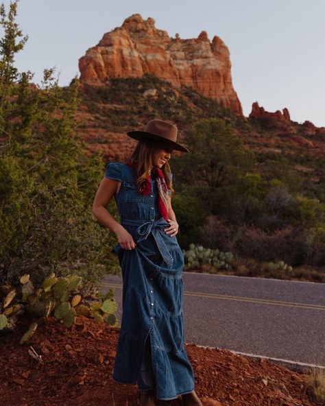 From the Sedona archives 🏜️ …because shooting in the desert is the BEST. Rylee wears this gorgeous @aliceandolivia denim dress with a western twist ✨ . . . . #sedona #sedonaphotography #sedonaarizona #dcphotographer #dcfashionphotographer #dmvfashionphotographer #dccreatives #sedonaphotoshoot #dcportraitphotographer #dmvportraitphotographer #dmvphotographer #dcphotographer #washingtondcphotographer #dccreatives #desertphotoshoot #desertphotography #desert Western Lifestyle Photography, Western Influencer Photography, Western Saddle Photography, Joshua Tree Portrait Photography, Cowgirl Film Photography, Desert Photoshoot, Dc Fashion, Desert Photography, Sedona Arizona