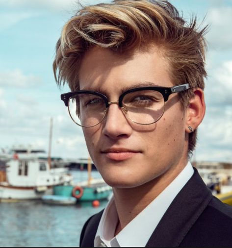 Cheaper Knock off  Dolce & Gabbana Fashion Sunglasses with free shipping Dolce And Gabbana 2017, Presley Gerber, Mens Eye Glasses, Eyewear Campaign, Dolce And Gabbana Fashion, Glasses Fashion Women, Glasses Men, Great Hairstyles, Photography Magazine Cover