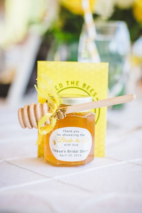 A Sunshine Yellow Honey-Themed Bridal Shower | Ultimate Bridesmaid | Wandermore Photography Bridal Shower Honey, Lemon Themed Party, Bridal Shower Inspo, Bee Wedding, Wedding Shower Decorations, Bridal Shower Inspiration, Bridal Shower Diy, Shower Inspiration, Sunshine Yellow