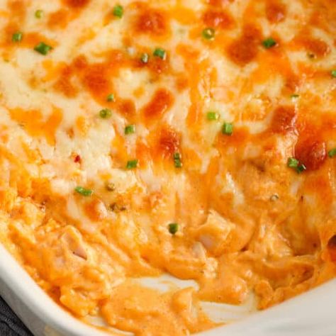 Buffalo Chicken Dip - Spend With Pennies Watergate Cookies, Best Spinach Artichoke Dip, Crab Rangoon Dip, Bread Quick, Mashed Potato Cakes, Zucchini Brownies, Hot Crab Dip, Spend With Pennies, Crab Dip